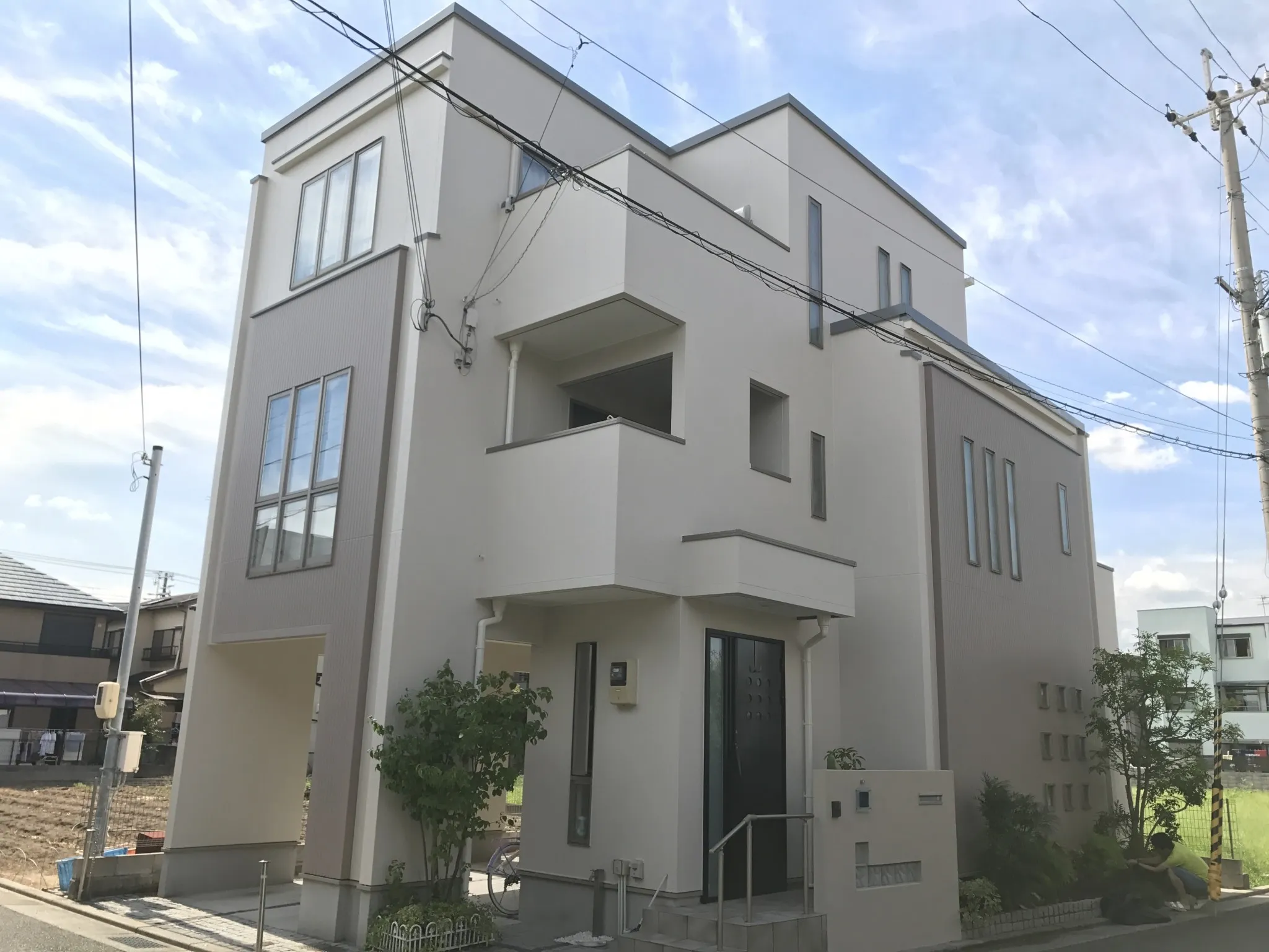 M様邸　外壁塗装　屋根塗装　西宮