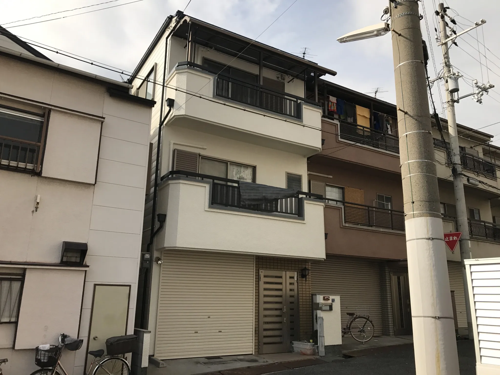 T様邸　屋根　外壁　ポリカ交換　神戸市