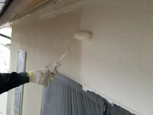 外壁上塗り１回目