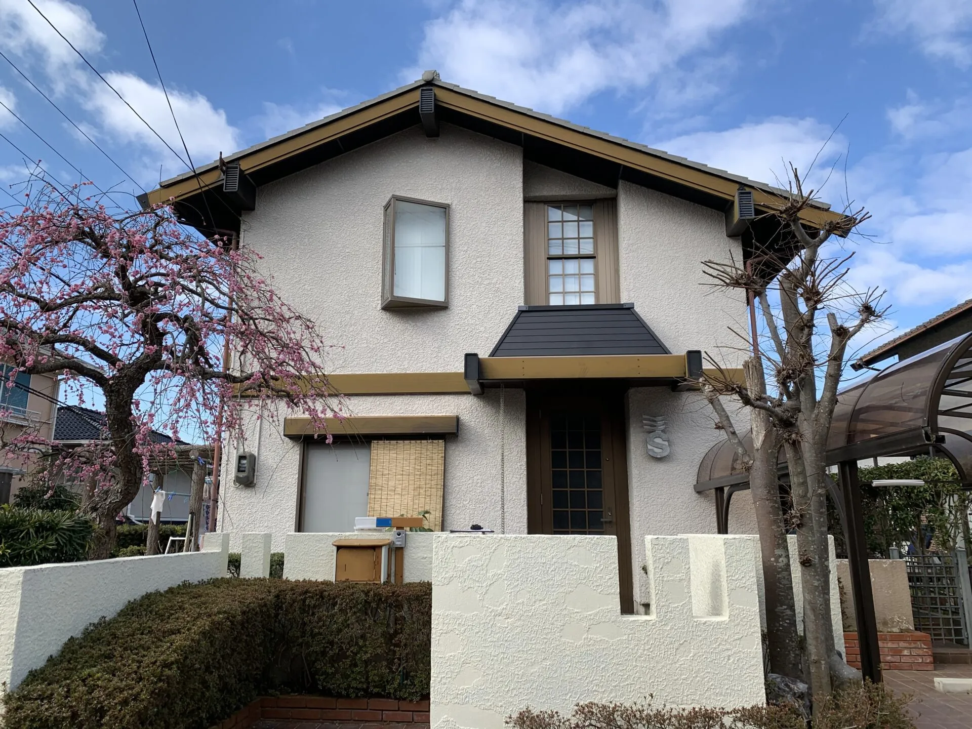 神戸市Y様邸で屋根、外壁塗装しました