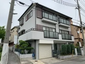 シリコン石材調仕上げをローラー施工しました！